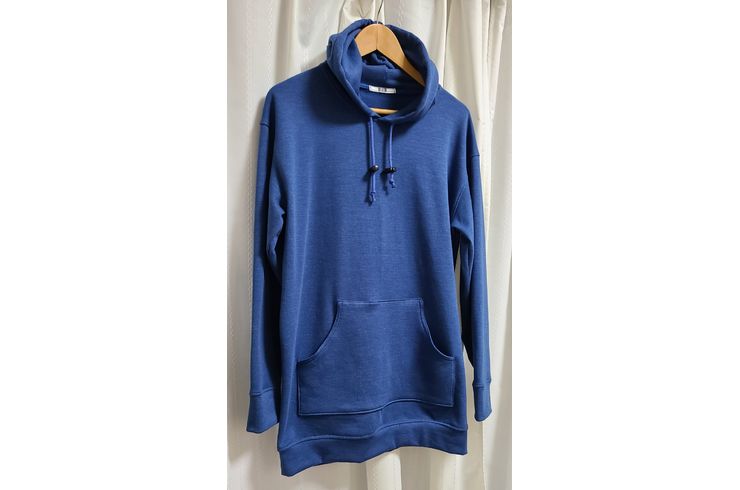 寒い日のパーカー👌